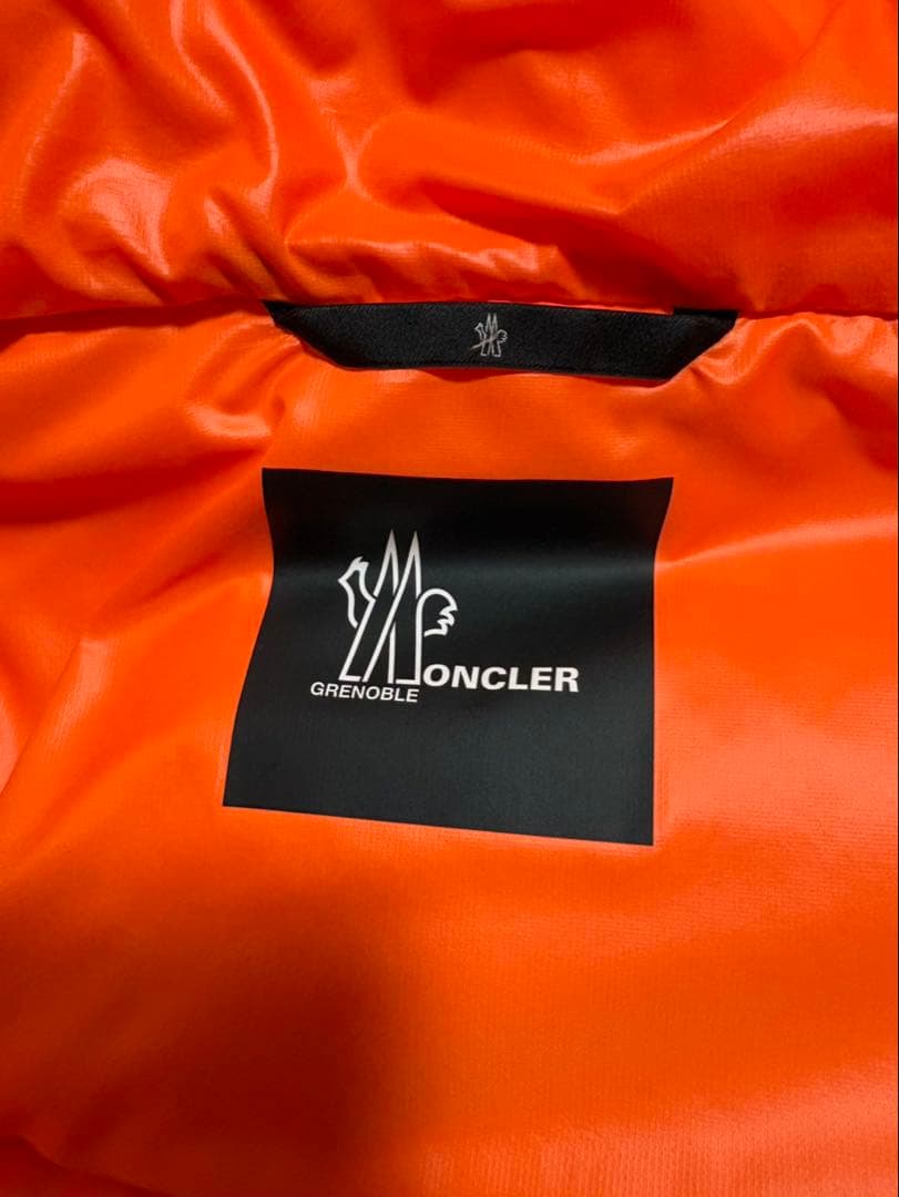 MONCLER モンクレール　ダウンジャケット　グルノーブル　格安出品
