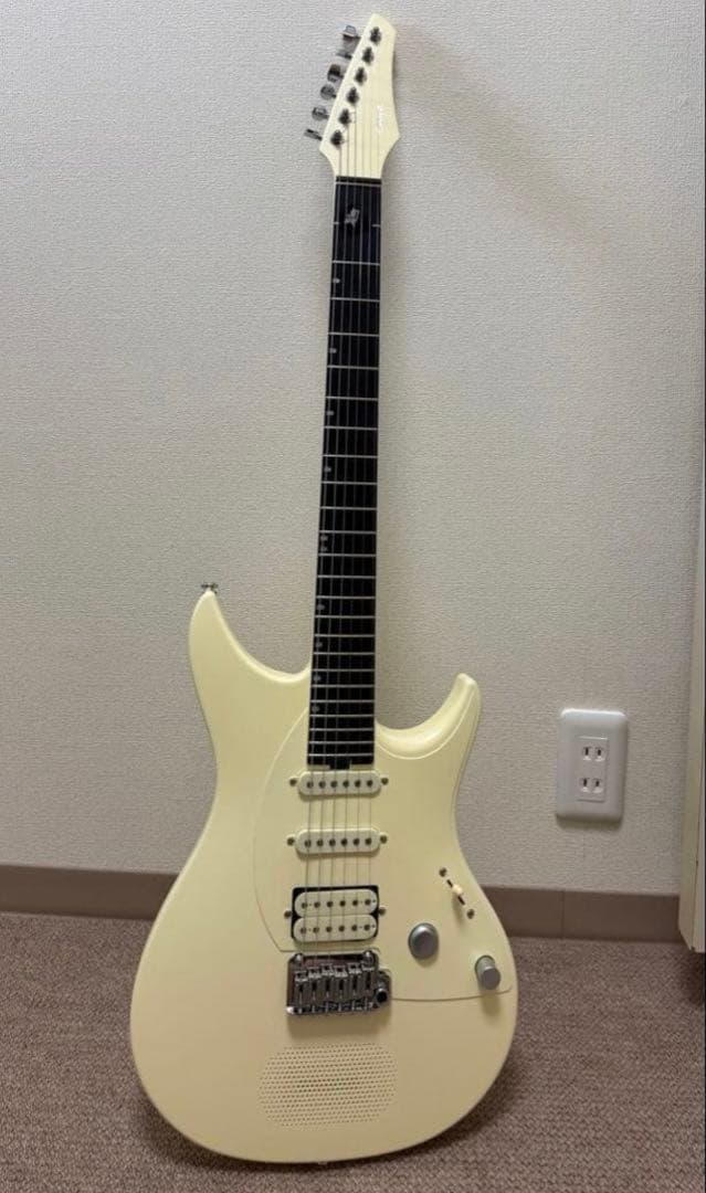 ENYA Inspire  ホワイト　アンプ内蔵エレキギター