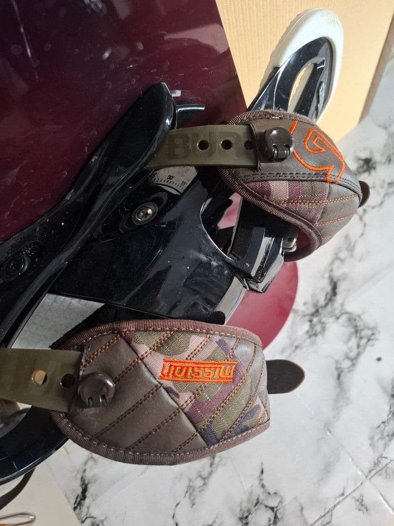 BURTON　板のみ　バートン　スノボー板　150～155　ビィンディング無し