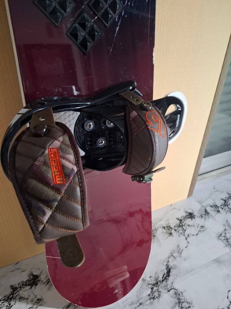 BURTON　板のみ　バートン　スノボー板　150～155　ビィンディング無し