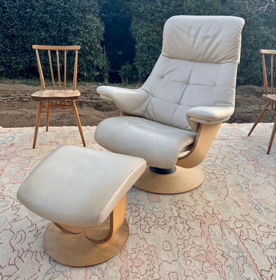 カリモク THE FIRST リクライナー＆オットマン L 本革