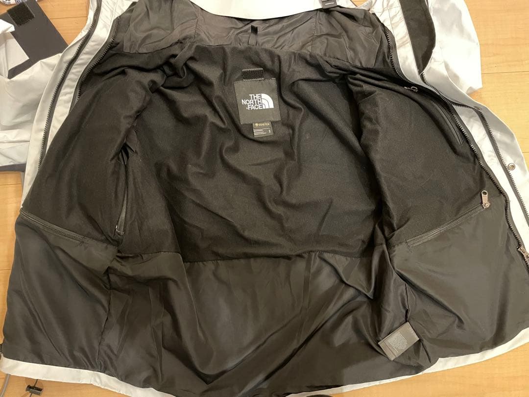 【値下げ】新品　THE NORTH FACE ナイロンジャケット S