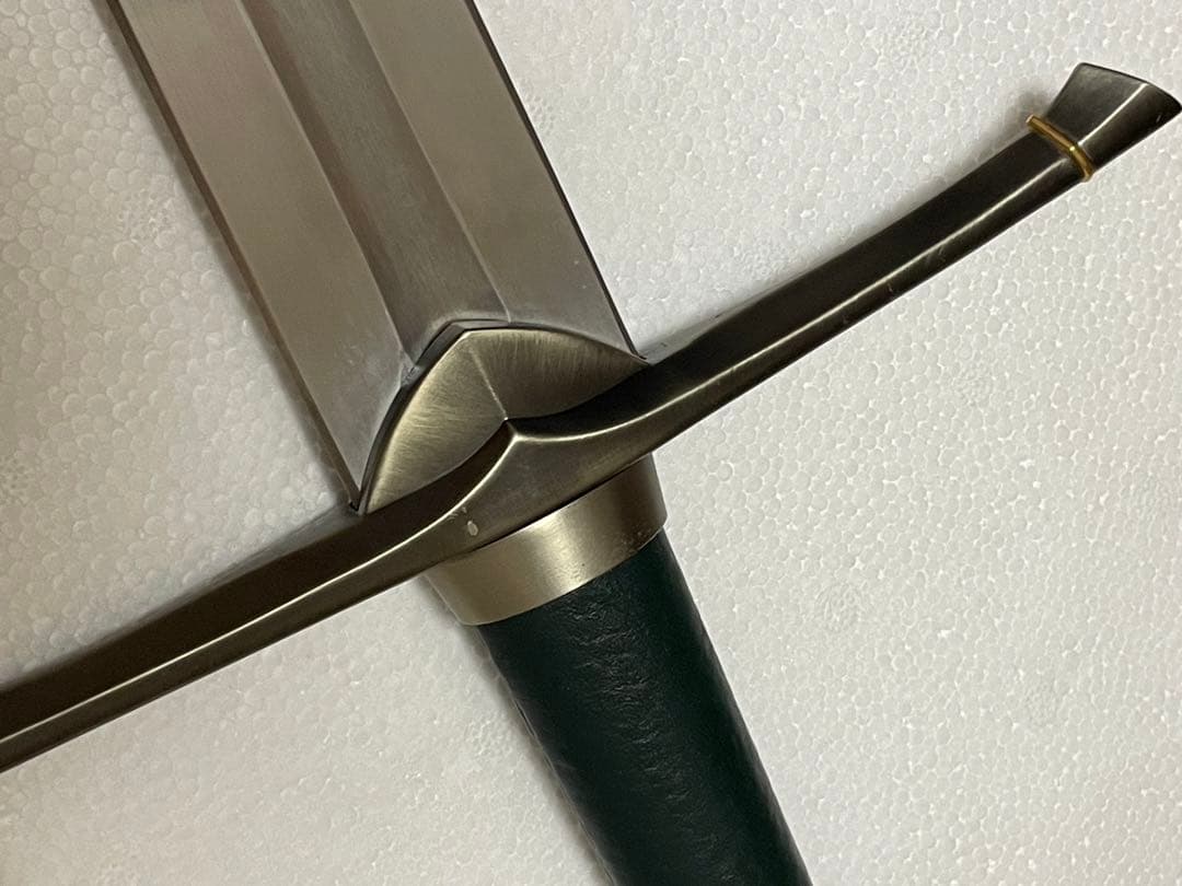 超希少 ユナイテッド・カトラリー社製 ロード・オブ・ザ・リング 剣と鞘 レプリカ