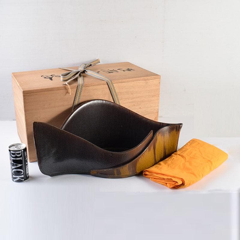 瀬戸焼　今野登志夫作　古瀬戸花器　共箱　V　7170C