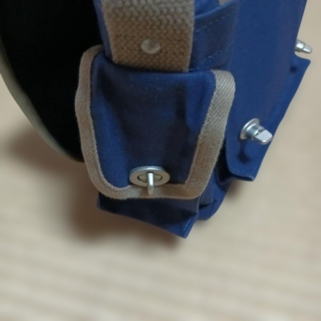 一澤信三郎帆布 ショルダーバッグ S-18小 紺 × グレー ターンロック