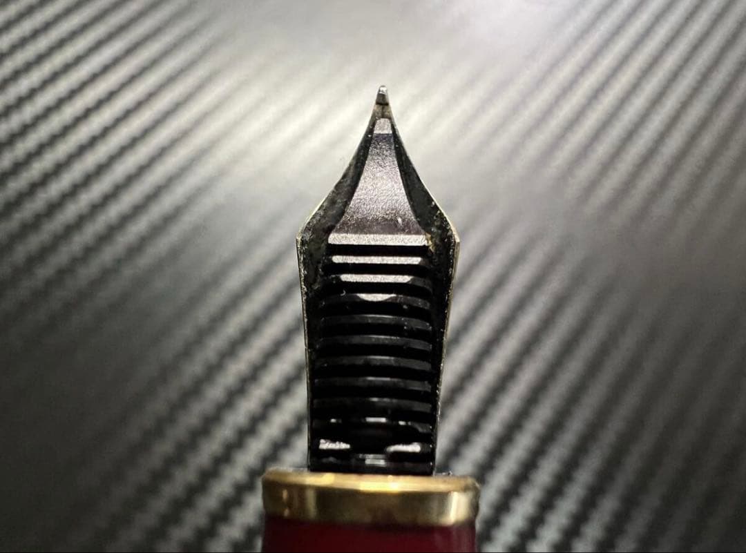 極美品 モンブラン 万年筆 144 EF ボルドー 中白