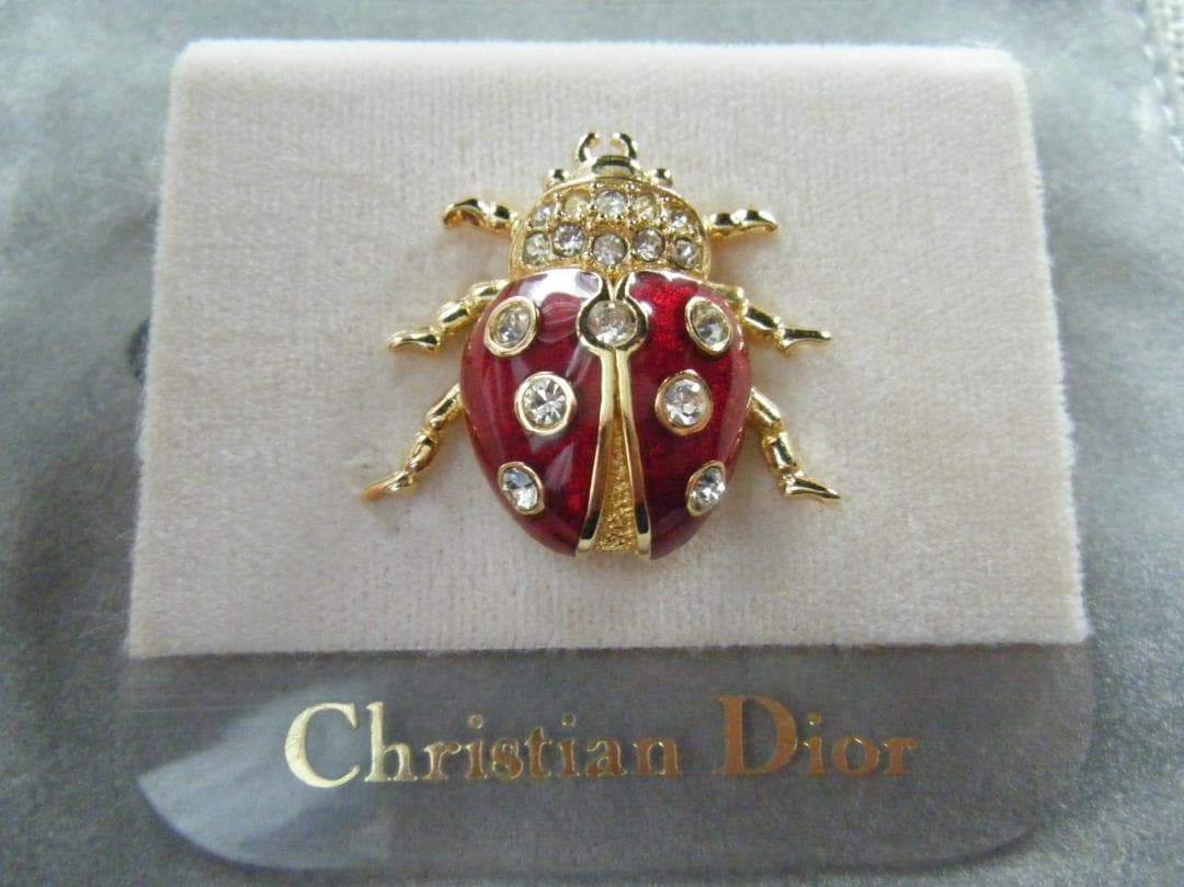 美品クリスチャンディオール ピンブローチ てんとう虫ラインストーン