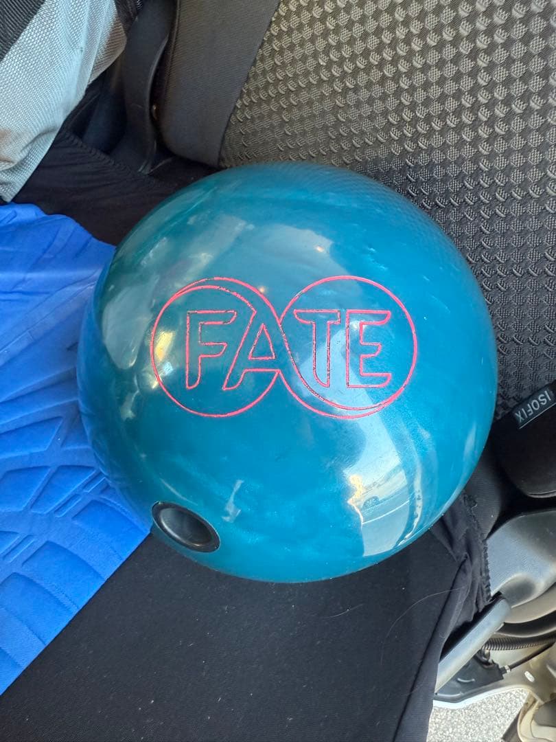 フェイトボウリングボール 15ポンド