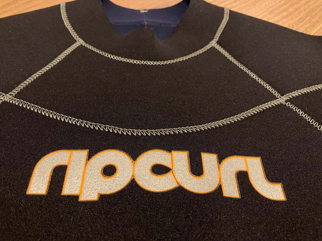 【美品】リップカール　タッパー　レディース　M