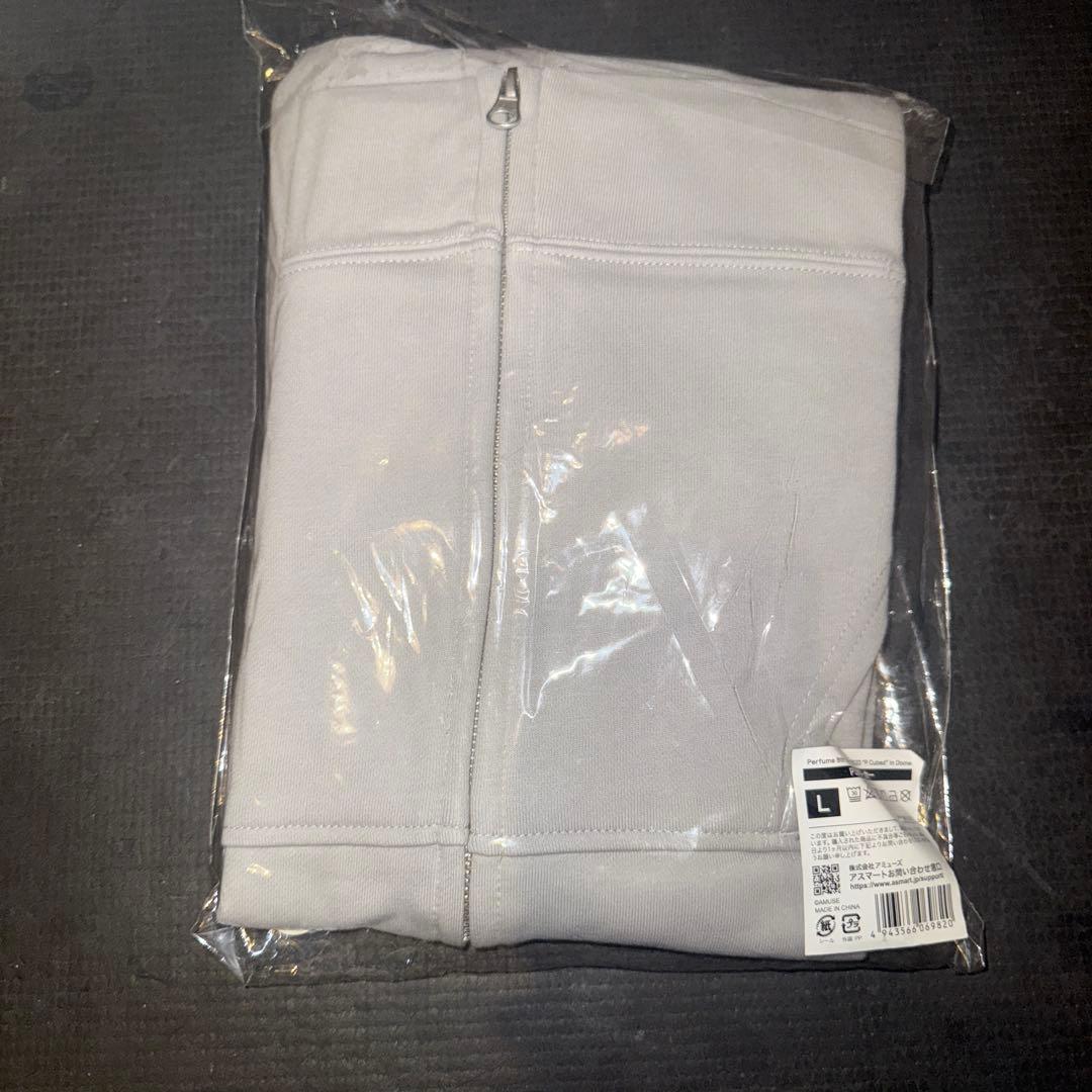 【未開封】Perfume　8th Tour　P Cubed P3パーカー