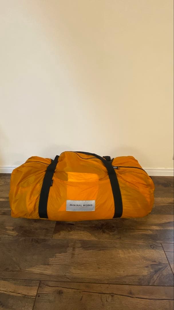 Minimal works BONIATO トンネルテント オレンジ
