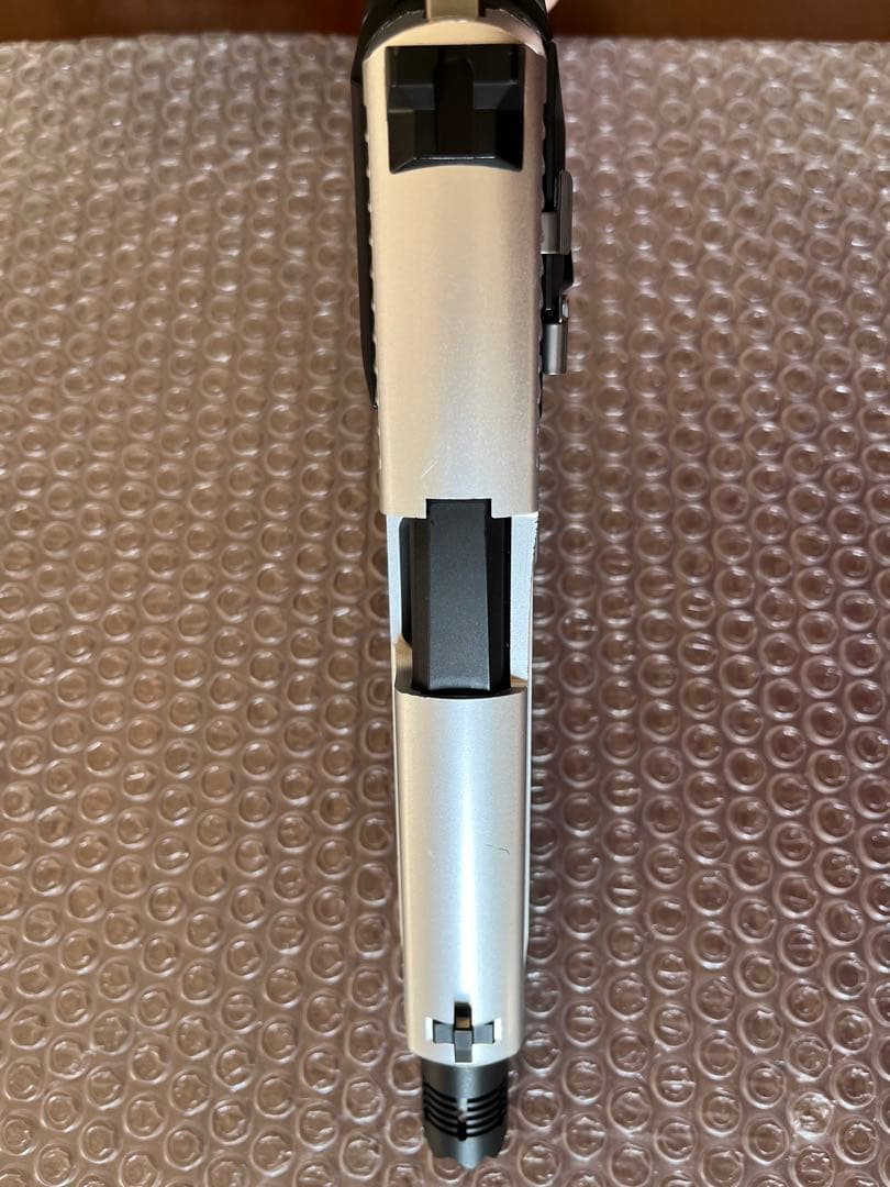 東京マルイ　バイオハザード6　センチネル ナイン〈レオン専用モデル〉　おまけ付き