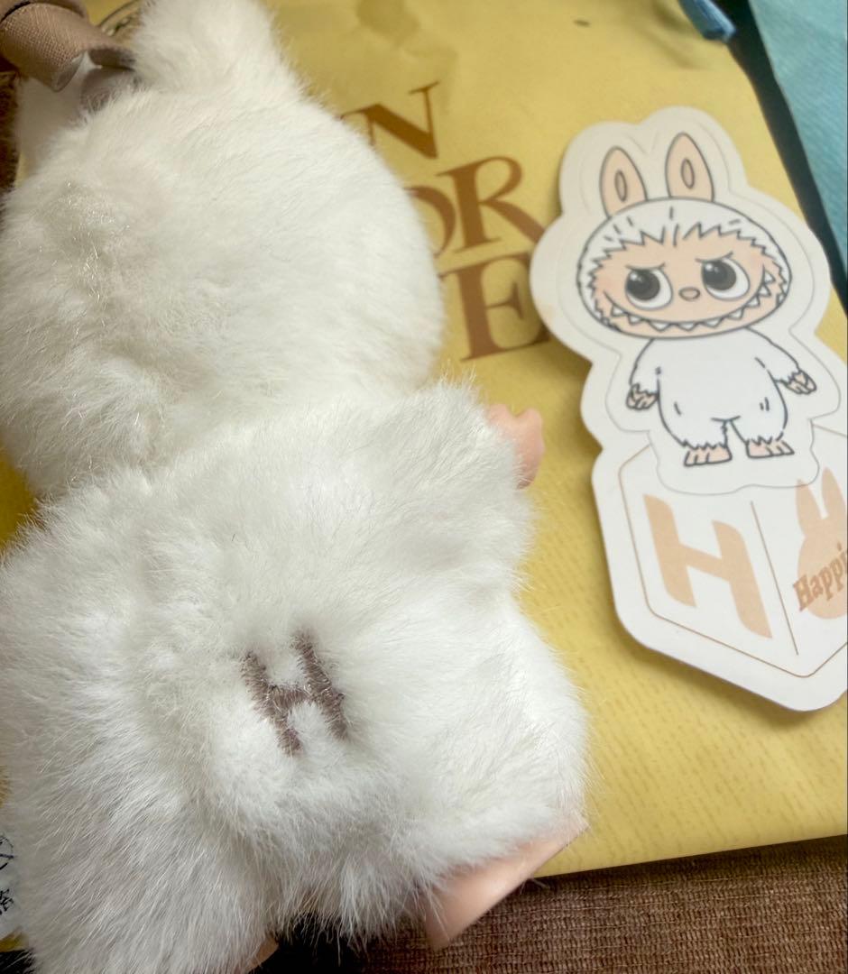 ラブブ PIN FOR LOVE イニシャル 【M】【R】【H】