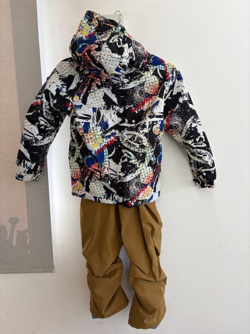 子ども用スノーボードウェア.ヘルメット セット