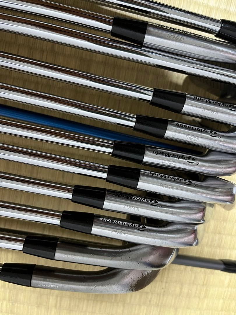 支給品!14本が支給品！超豪華テーラーメイドゴルフセットＸ+キャデバッグ+オマケ