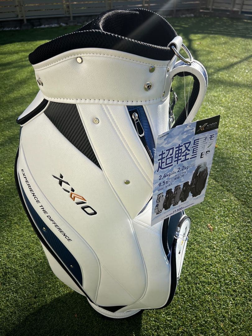 【新品・未使用】ゼクシオ キャディバッグ超軽量モデル 9.5型 GGC-X161