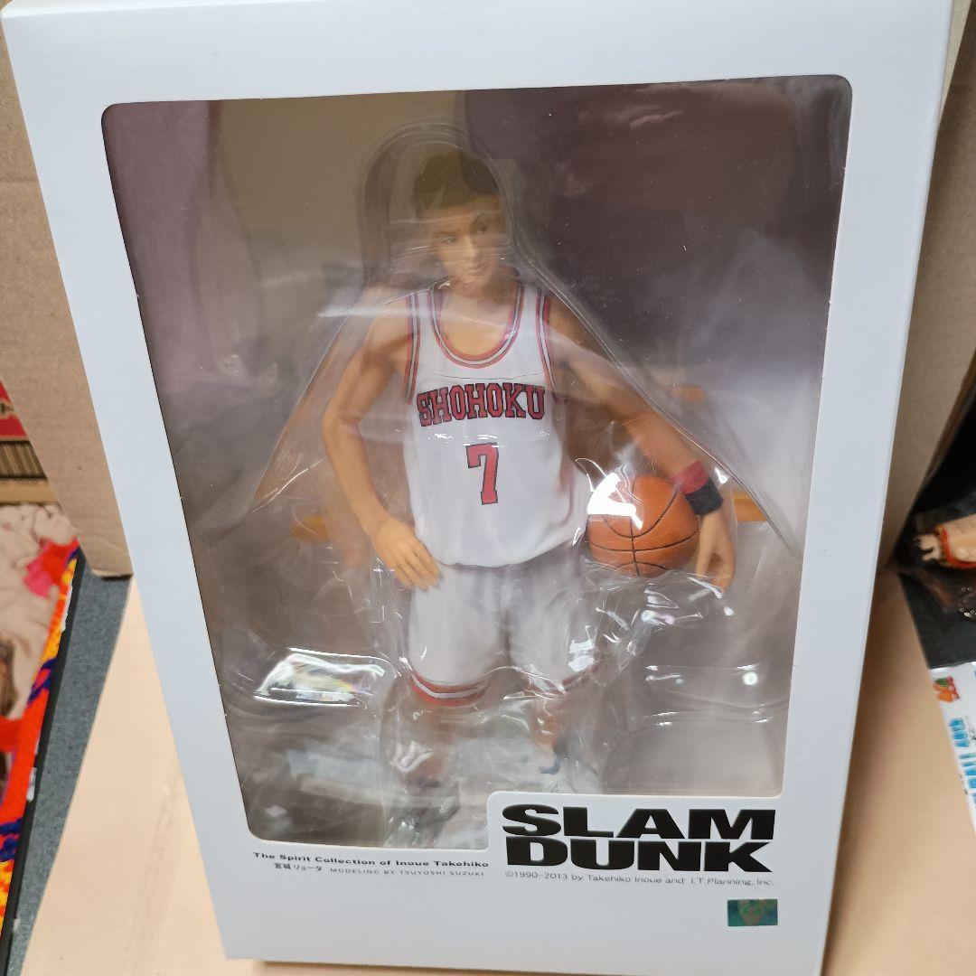 スラムダンク フィギュア　宮城リョータ 白ユニフォーム
