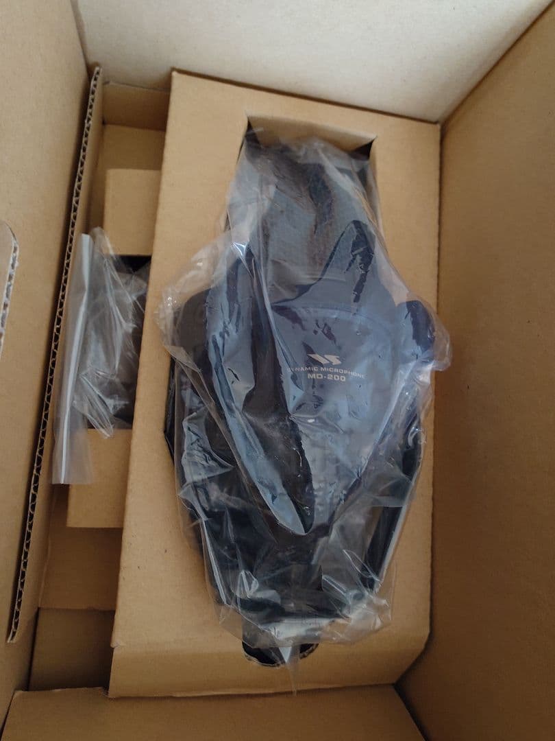 通信機専用最高級デスクトップマイクロホン YAESU MD-200A8X