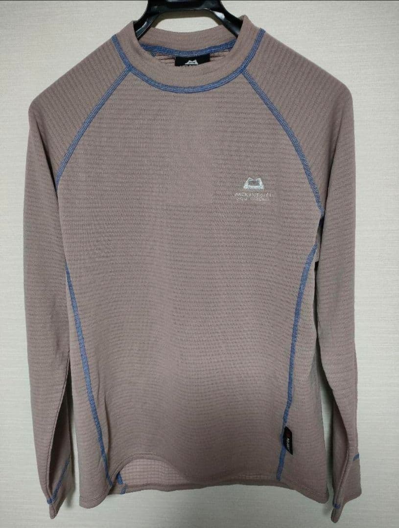 新品 タグ付　mountain equipment　ロンT　Ｓ　サムホールつき