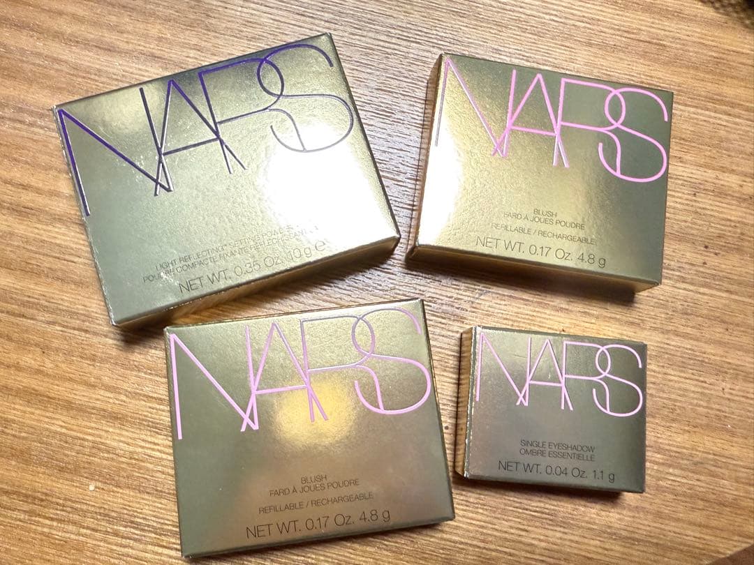 【未使用】クリスマスコフレ 4点セット 2024年【NARS】