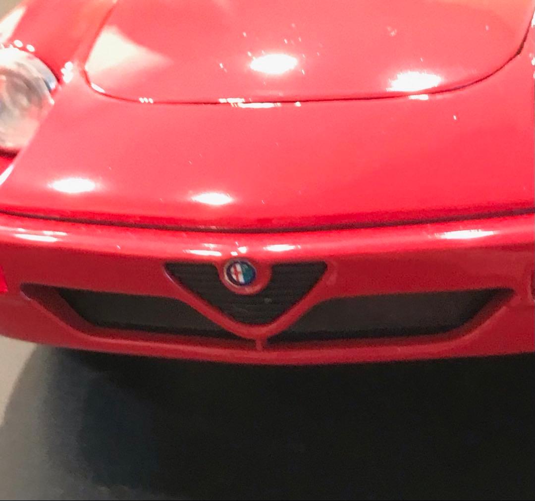 スーパーカー　アルファロメオ スパイダー 1/18 レッド 当時物 イタリア製