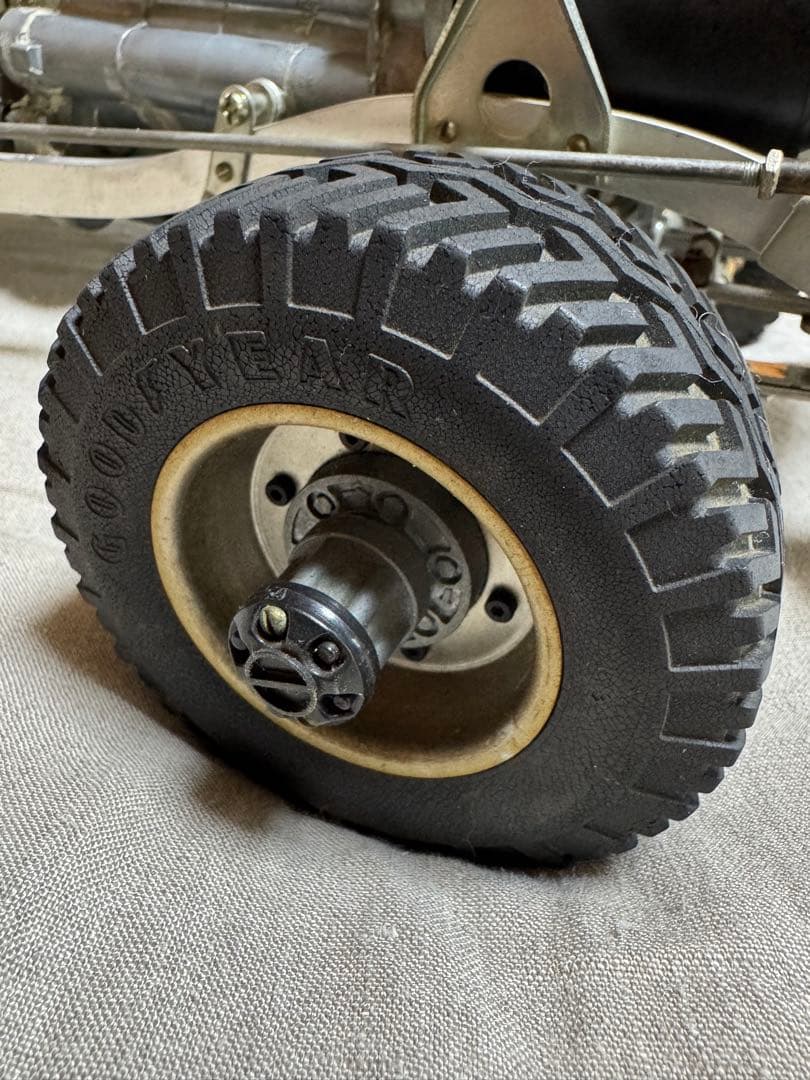 0時まで限定お値引 タミヤ　ラジコン　TOYOTA ハイラックス初代　トラック