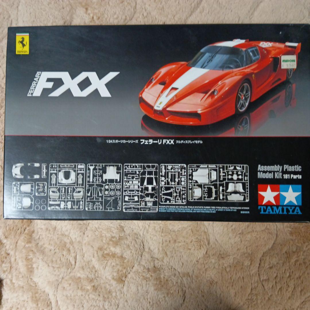 Ferrari FXX 1/24 プラモデルキット