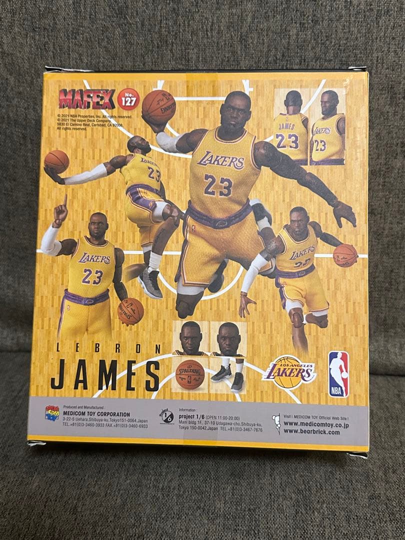レブロン　ジェームス　開封品　中古　フィギュア　メディコムトイ　バスケ　NBA