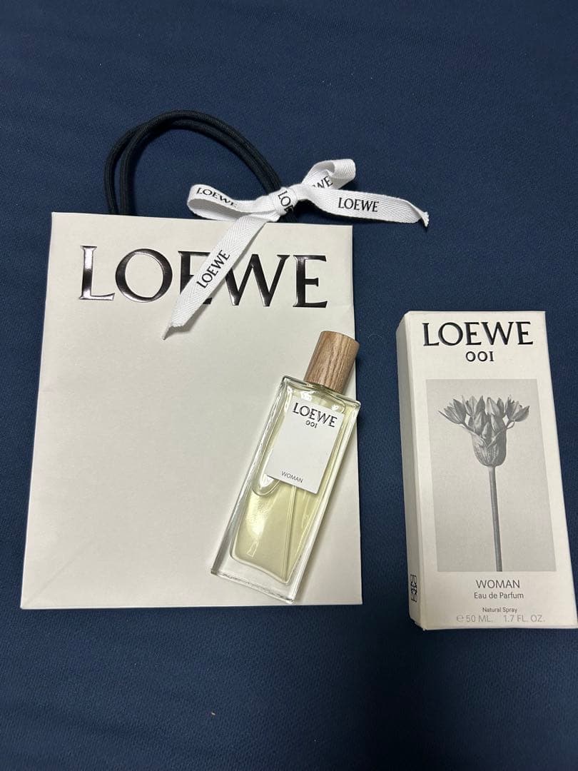 ロエベ　香水　001 ウーマン　50ml