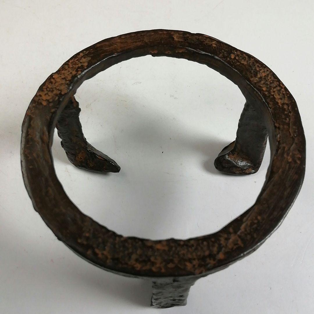 Ｗ１２１　蓋置　『唐銅　五徳　蓋置』『唐銅風炉師　藤井宗喜 作』　共箱　茶道具