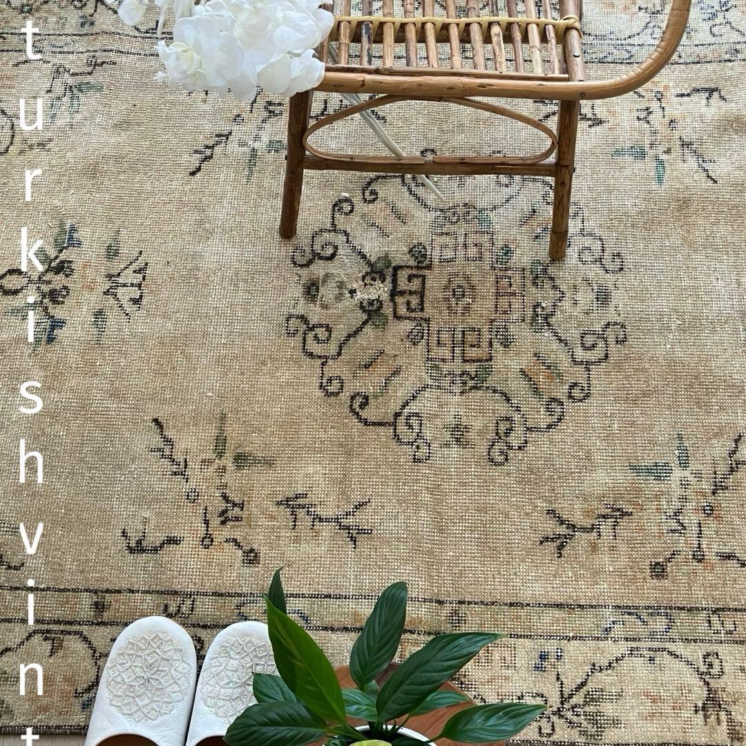 シノワズリ✳︎109×200ロイヤルミルクティー　グリーン　トルコヴィンテージラグ