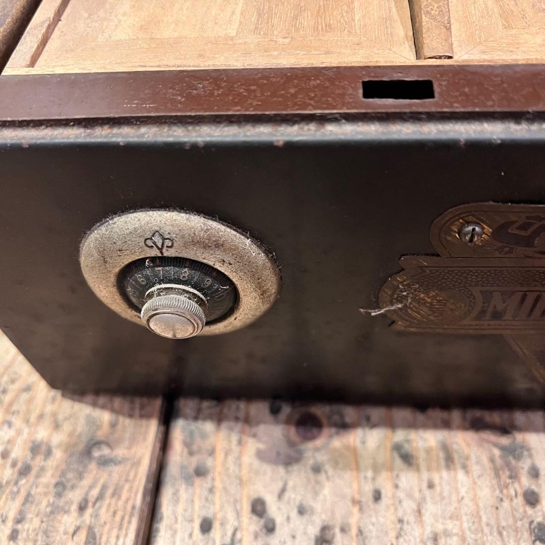 手提げ金庫 スチールキャッシュボックス レトロ ヴィンテージ アンティーク 昭和