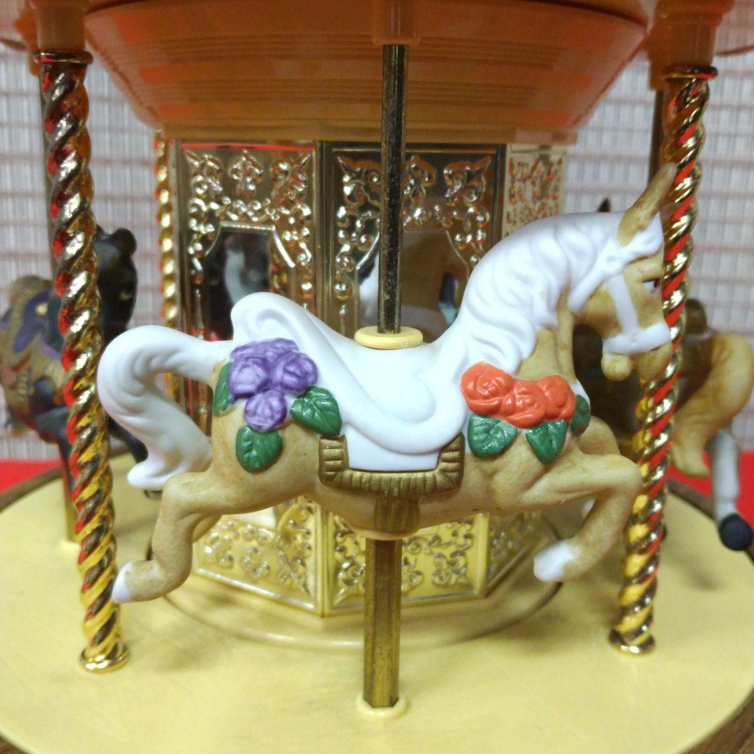 ☆☆☆本日特価！【WACO 陶器製メリーゴーランド ジャンク品】