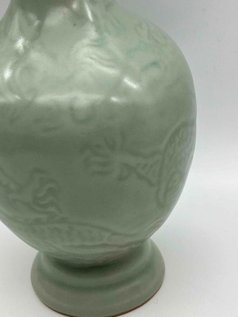 明時代　龍泉窯　青磁龍紋観音瓶　花入　花瓶　茶道具　香道具(C-43)