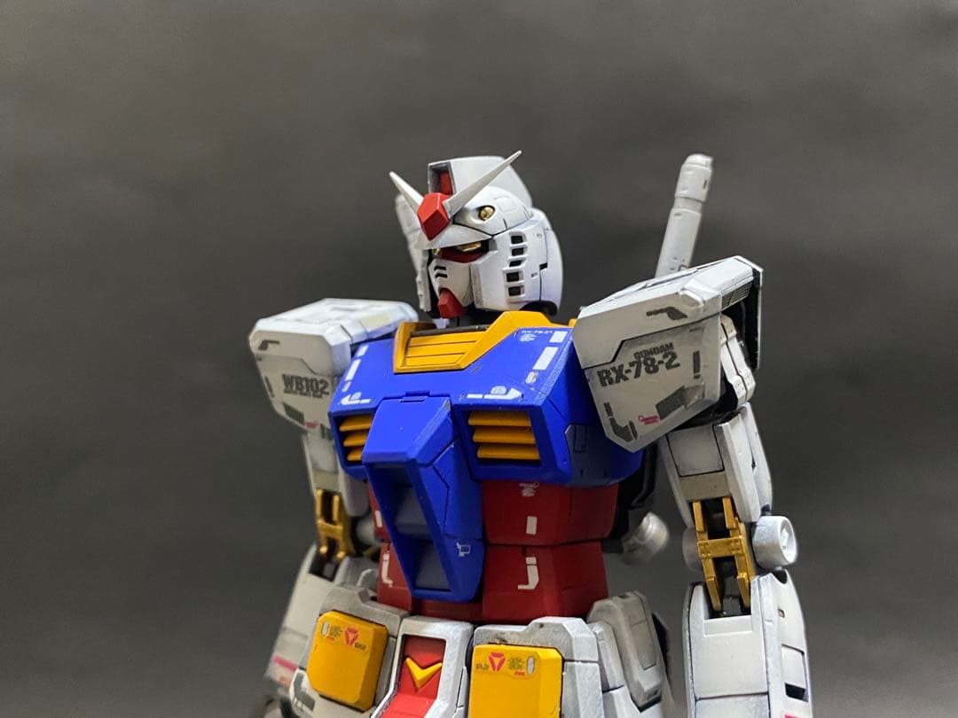 RG RX-78-2 ガンダム　塗装済完成品