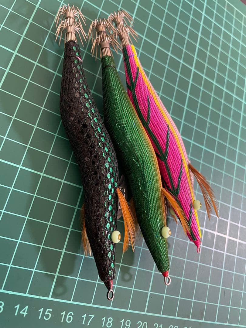 餌木猿SS３,５号 新品☆3本☆早い者勝ち☆人気カラー☆エギング☆釣り引退