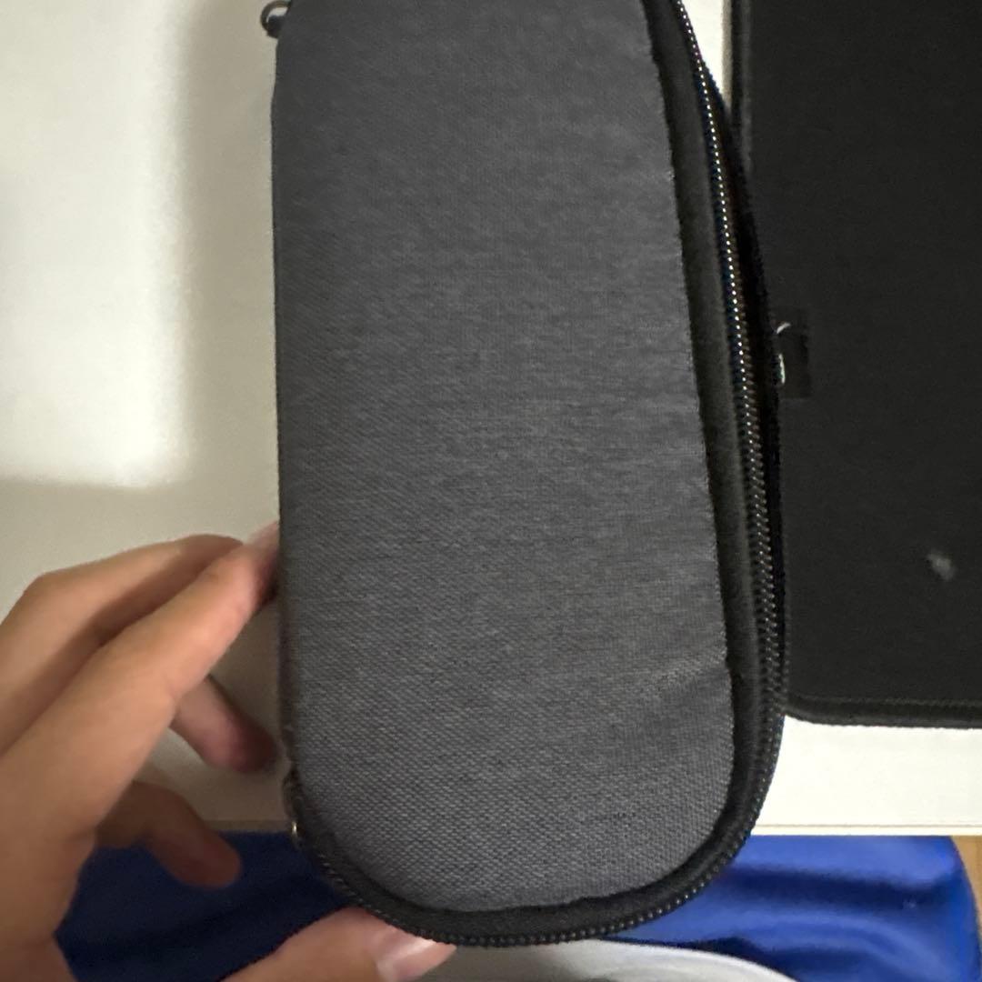 グレーのナイロンペンケース、バラ売りもしています