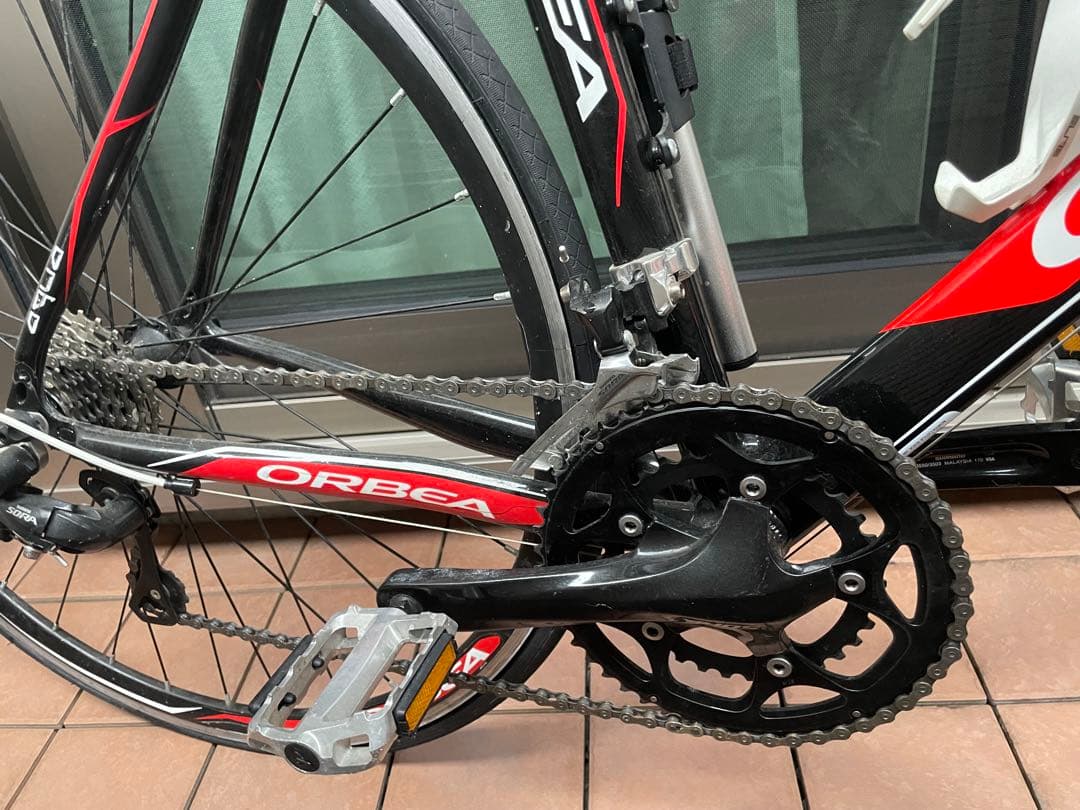 ロードバイク　エントリーモデル　AQUA sora