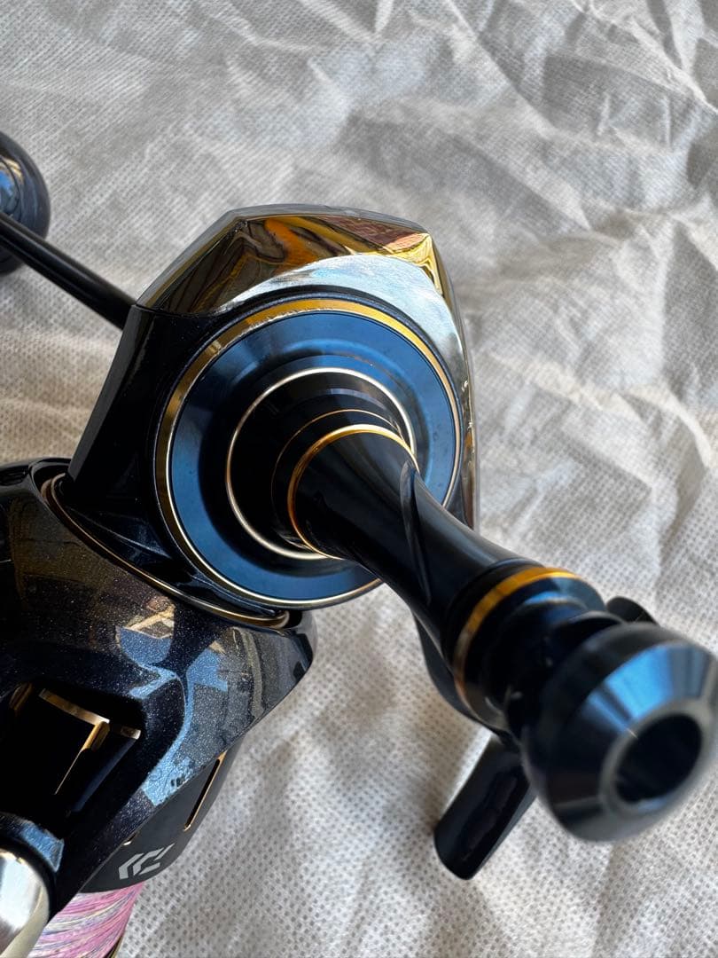 ※訳アリ　23ソルティガ4000XH +ゴメクサスリールスタンド