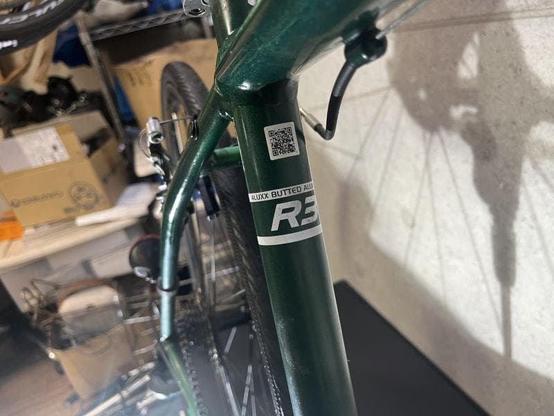 GIANT ESCAPE R3 クロスバイク sizeS　グリーンカラー