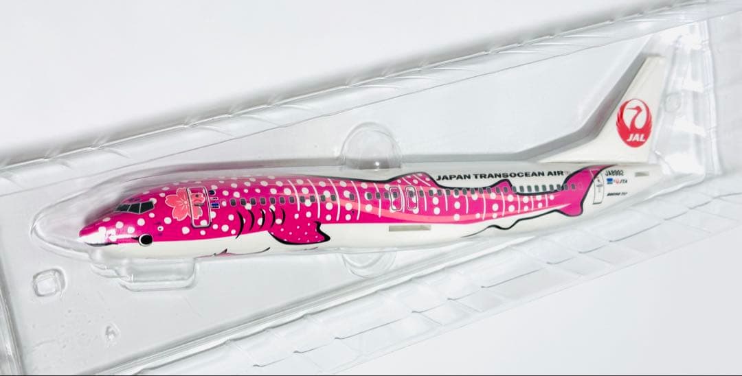 JALUX 1/130 B737-400 さくらジンベエ