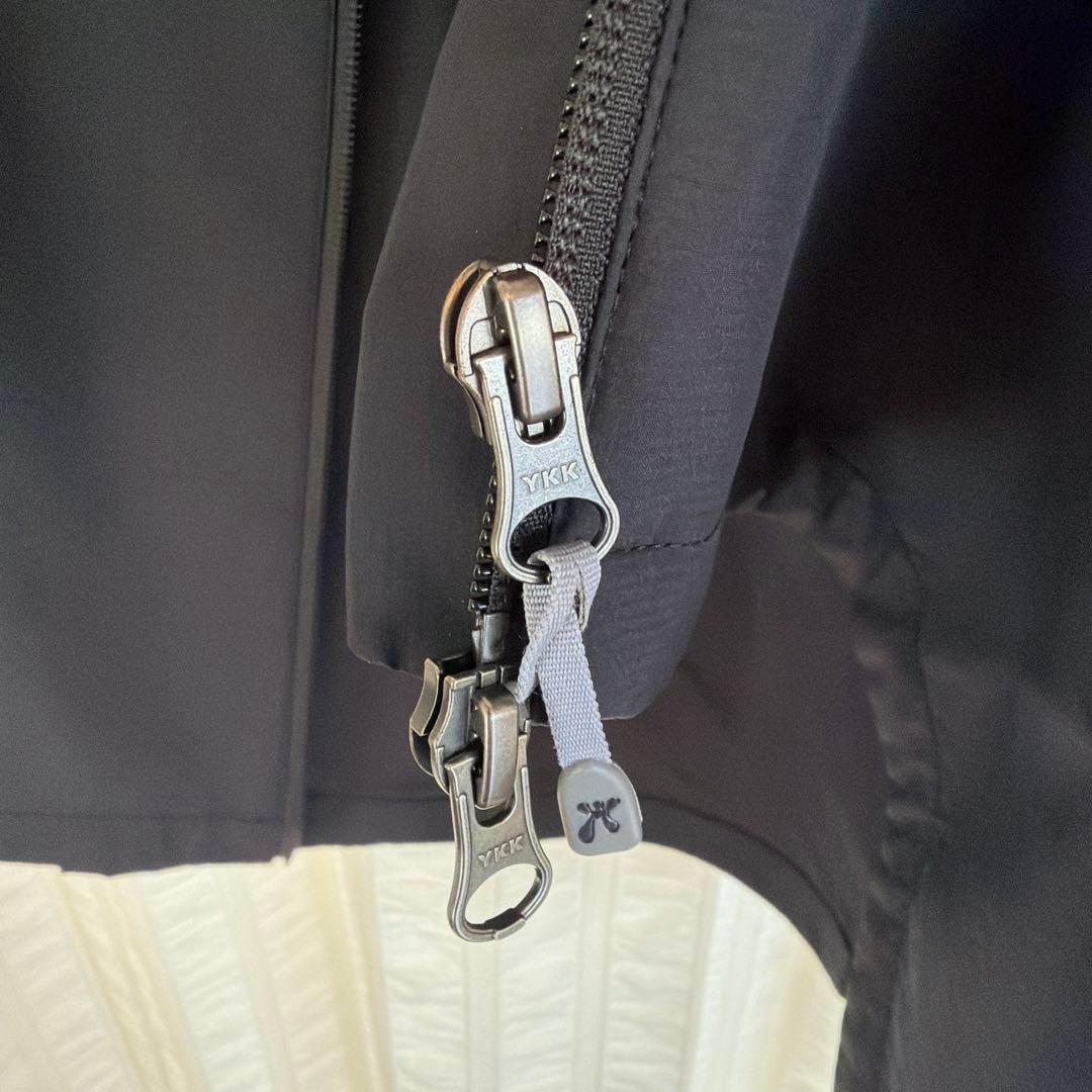 新品未使用、Houdini ブラック ベスト M