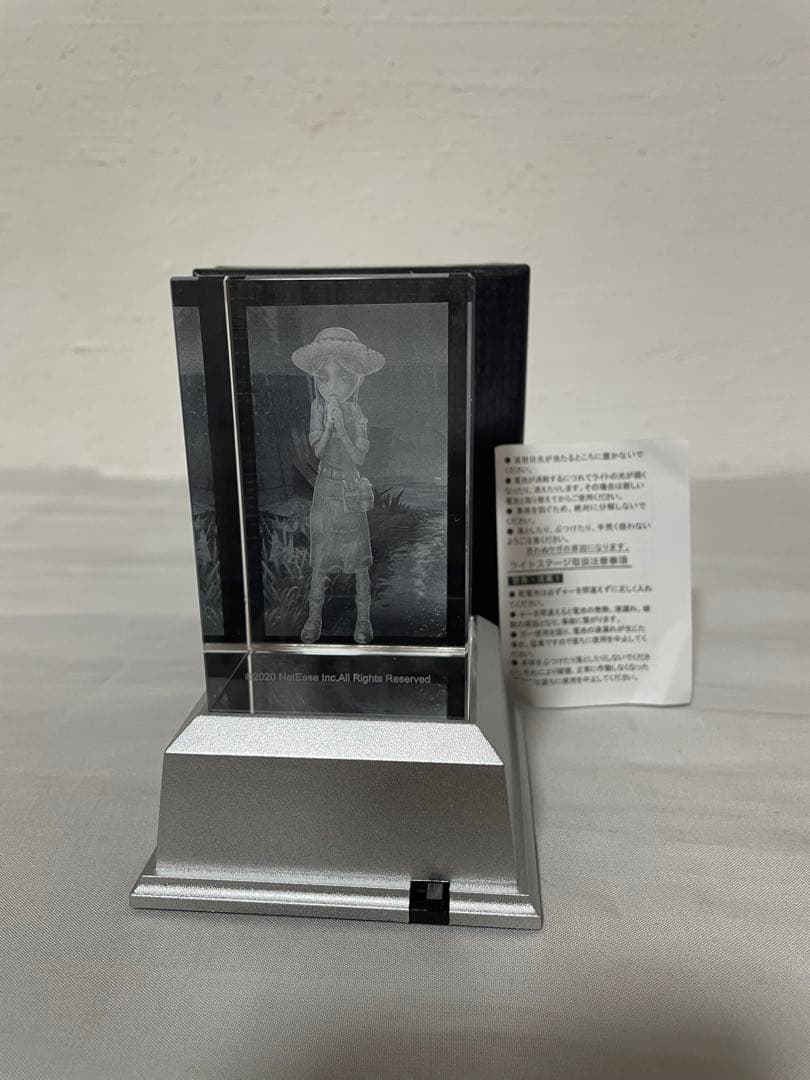 Identity V 第五人格　庭師　3Dクリスタル　LEDスタンド