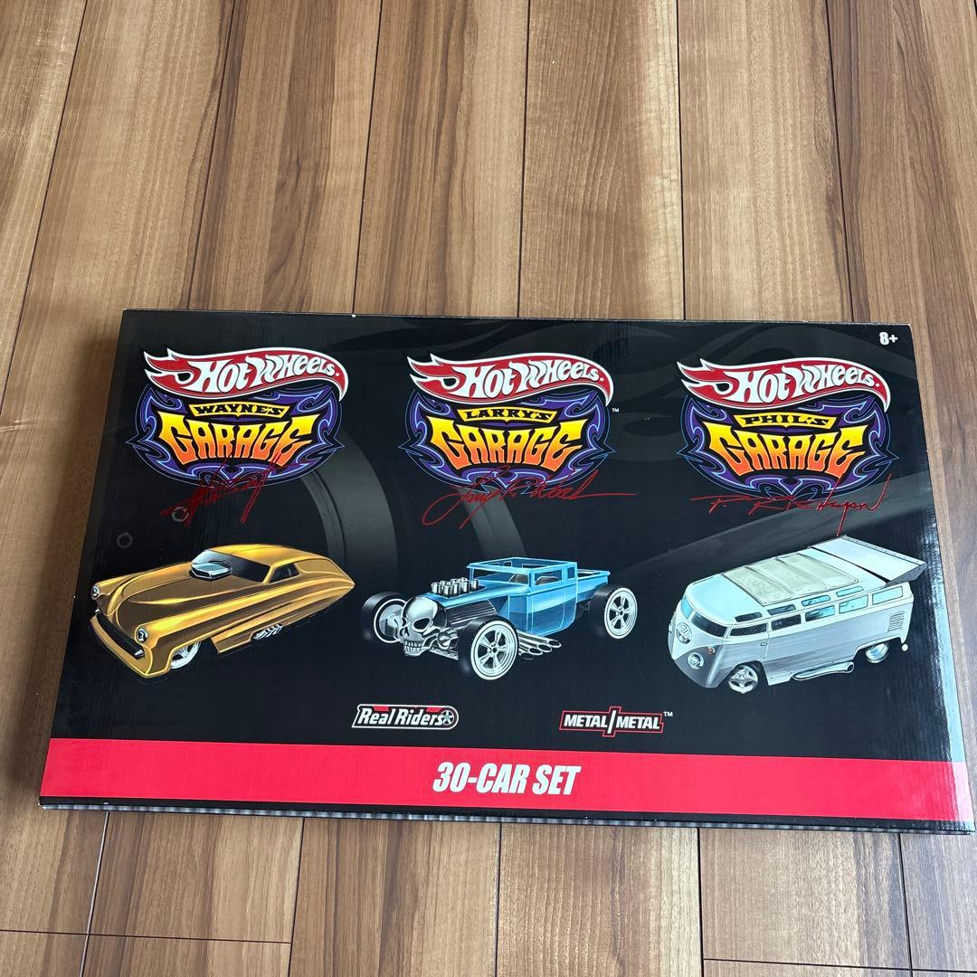 ミニカー HOT WHEELS REAL RIDERS GARAGE 30 CAR SET