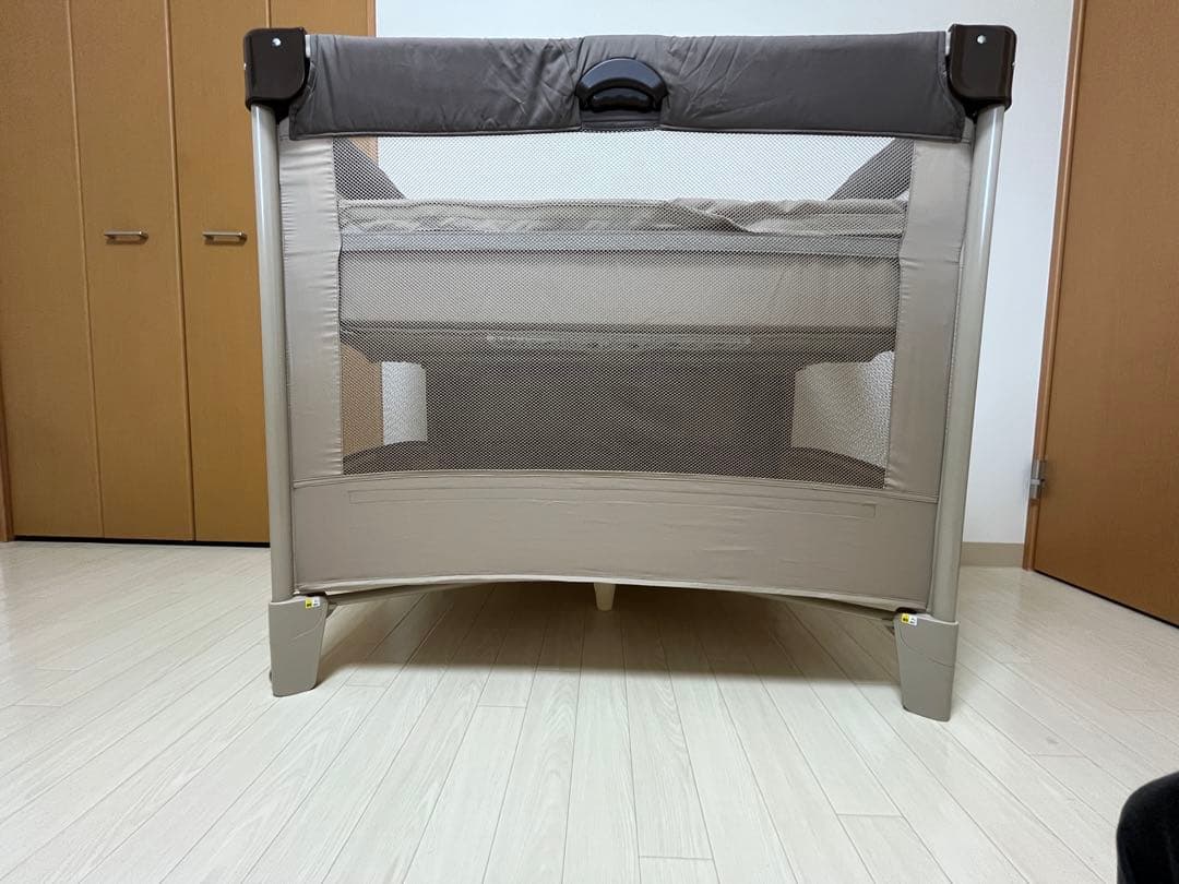 【美品】Aprica ココネルエアー　アップリカ　ベビーベッド