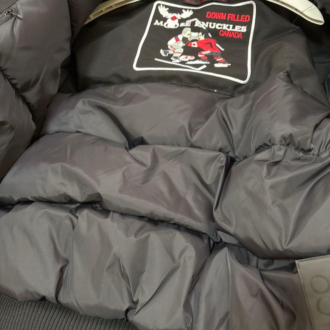 Moose Knuckles ブラックダウンジャケット　S