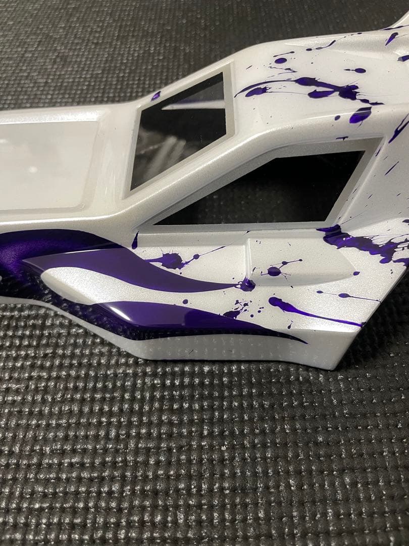 Gフォース　ジェノバ塗装済みボディ