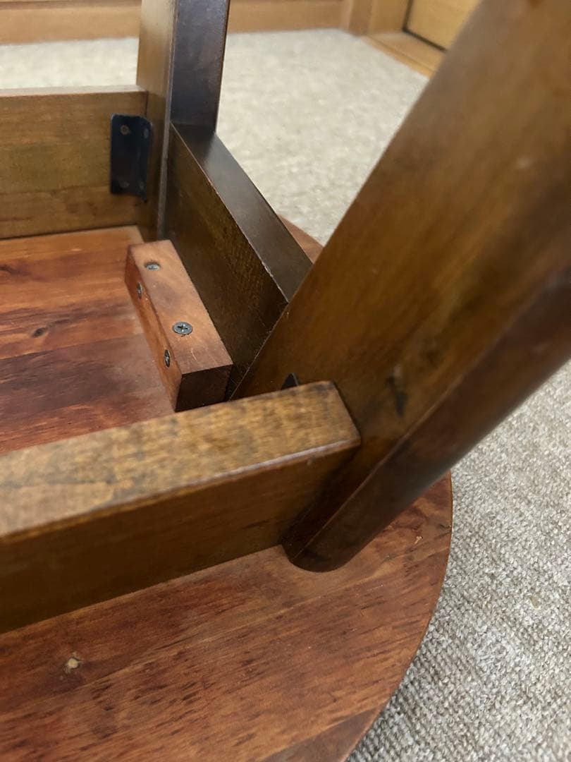 最高級の木製チェアー　テーブルとしても。一生物です。