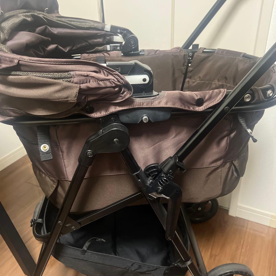 【ほぼ未使用】 コムペット ミリクラン ペットカート／ペットバギー マナブラウン