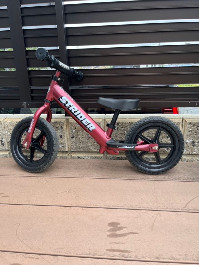 値下げしました♡ストライダープロ　プロテクター、オフィシャルレースジャージ